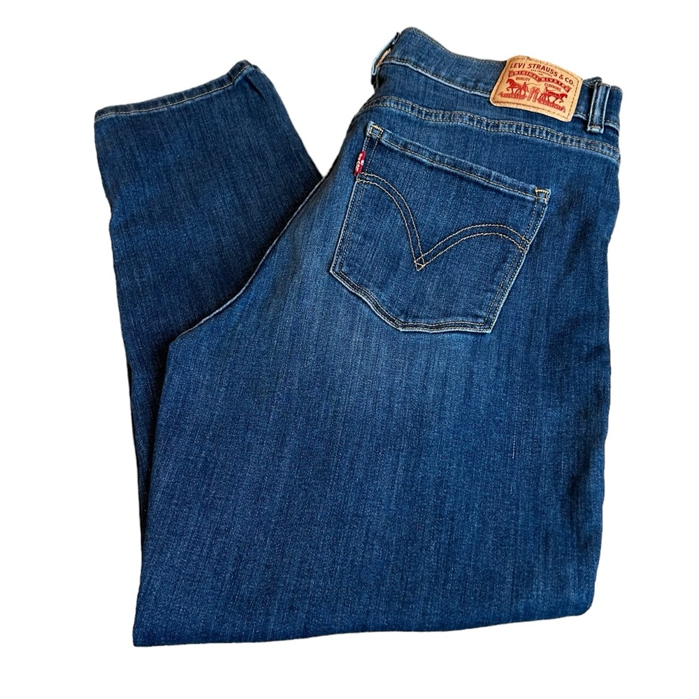 LEVI’S denim jeans